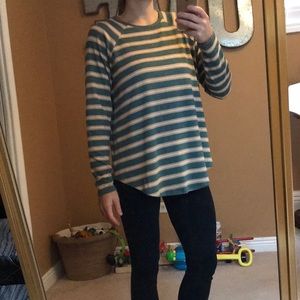 American Eagle long sleeve